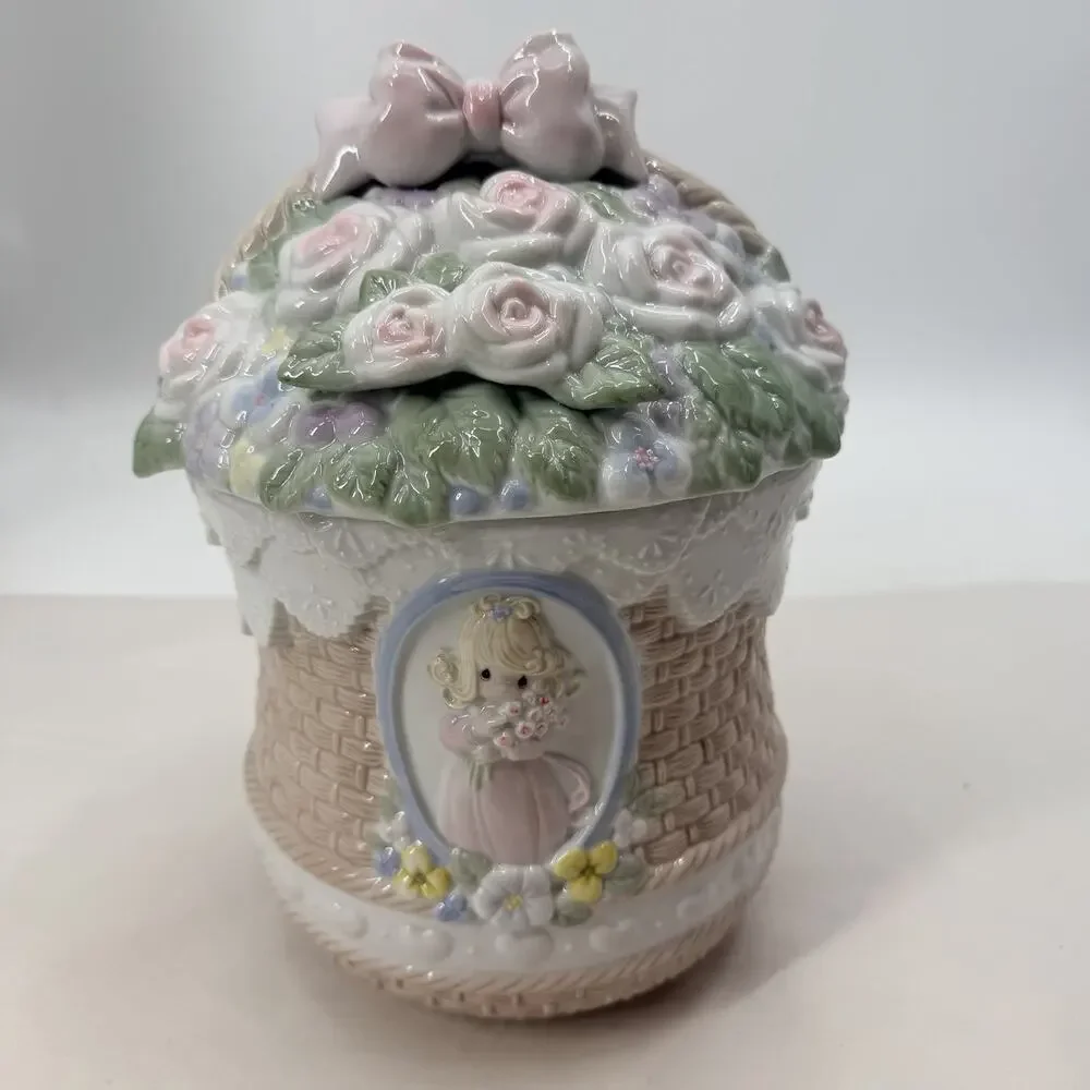 Precious Moments 170011 Flower Basket Cookie Jar 1995 The Kitchen Is The Heart